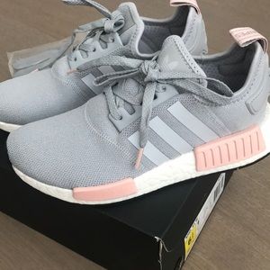 ADIDAS women’s nmd r1